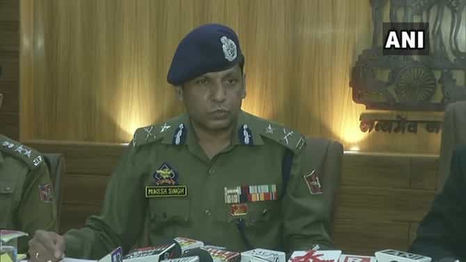 Jammu and Kashmir : जम्मूमध्ये 4 जागांवर हल्ल्याचा कट उधळला, बसस्थानकावर 6 किलो स्फोटकं जप्त