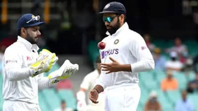 Video | लाईव्ह मॅचदरम्यान रोहित शर्माने ऋषभ पंतला मारलं?