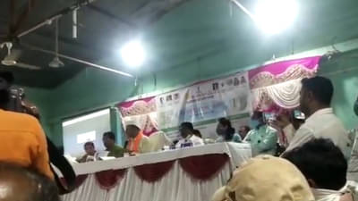 असे काम तुमच्या बापाने कधी केले होते का?; अब्दुल सत्तार जेव्हा अधिकाऱ्यांवर भडकतात...