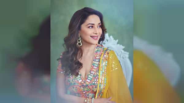 बॉलिवूड अभिनेत्री माधुरी दीक्षित-नेनेचे आजही अनेक चाहते आहेत. अभिनय आणि नृत्याच्या जोरावर माधुरीने बॉलिवूडमध्ये स्वत:ची एक वेगळी छाप पाडली आहे.