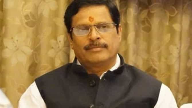 संजय राठोडांना बंजारा समाजाचा पाठिंबा नाही, आपल्या गटाच्या काही लोकांकडून ते हवं ते वदवून घेतायत