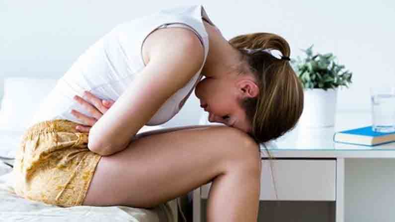Women’s Health : मासिक पाळीतील वेदना कमी करण्यासाठी करा 'हे' सोपे घरगुती उपाय