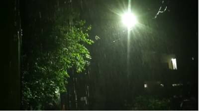 Weather Alert | परभणीत विजांच्या कडकडाटासह जोरदार पाऊस, काही ठिकाणी गाराही बरसल्या
