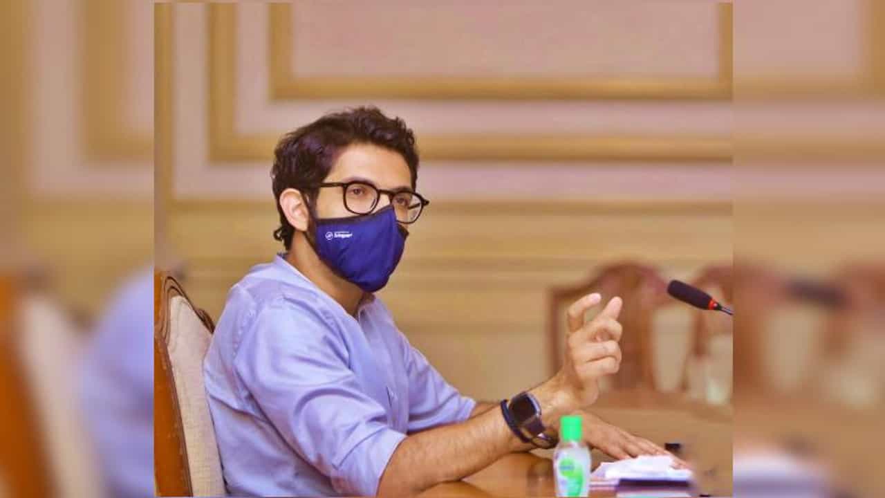 ते ट्विट का डिलीट केलं?, आदित्य ठाकरेंनी दिलं हे कारण!