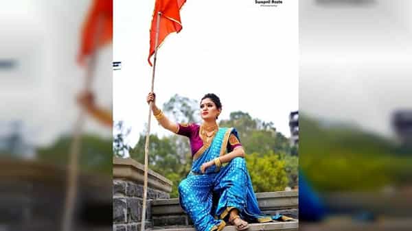 मराठीतील आघाडीचे दिग्दर्शक नागराज मंजुळे यांचा गाजलेला चित्रपट म्हणजेच ‘फँड्री’मध्ये सोज्वळ चेह-याची शालू म्हणजेच राजेश्वरी खरात सध्या सोशल मीडियावर प्रचंड अॅक्टिव असते.