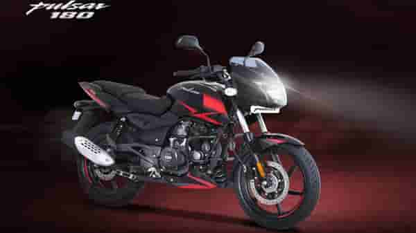 Bajaj Auto चा जलवा कायम, एका महिन्यात 3,69,448 वाहनांची विक्री