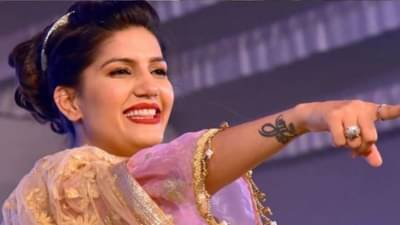 Video : प्रेग्नेंसीनंतर सपना चौधरीने धरला ताल; प्रेक्षकांनी पुन्हा एकदा अनुभवला डान्सचा जलवा