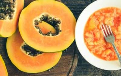 आरोग्यवर्धक पपई अशाप्रकारे चेहऱ्याला लावा आणि मिळवा 10 मिनिटात पार्लरसारखा ग्लो