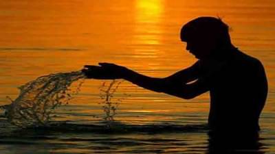 Magh Purnima 2021 | माघ पौर्णिमेच्या दिवशी करा ‘हे’ उपाय, घरात भासणार नाही आर्थिक चणचण!