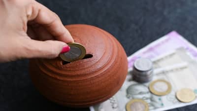 PPF मध्ये या तारखेला पैसे जमा केल्यास मिळणार बक्कळ परतावा, कसं असे व्याजाचं गणित?