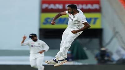 India vs England 3rd Test | फिरकीपटू अश्विनचा किर्तीमान, कसोटीमध्ये 400 विकेट्स पूर्ण, ठरला चौथा भारतीय