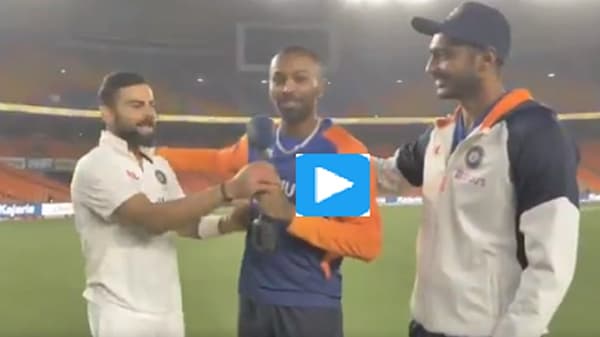 VIDEO | Live Interview दरम्यान विराटने अक्षर पटेलला रोखलं, नक्की काय घडलं?