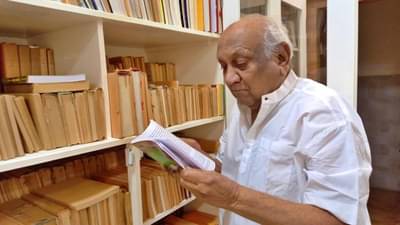 मराठी भाषा दिन विशेष : नाशिकमधील मराठी साहित्याचं चालतं-बोलतं विद्यापीठ, कोण आहेत वाय. पी. कुलकर्णी?