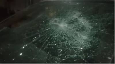 इचलकरंजीत डॉक्टरवर प्राणघातक हल्ला, गाडीची तोडफोड, परिसरात तणावाचं वातावरण