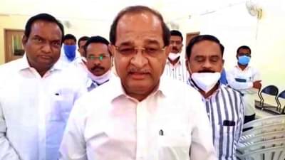 आघाडी सरकार आपल्याच ओझ्याने पडणार, फक्त वेळेचा प्रश्न आहे; राधाकृष्ण विखे-पाटलांचं भाकीत