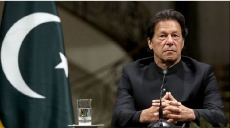 पाकिस्तान भारतापुढे हात पसरणार?, तब्बल 1.5 कोटी रोजगार धोक्यात आल्याने इम्रान खान मजबूर !