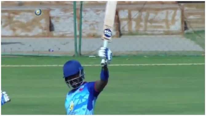 Vijay Hazare Trophy | सूर्यकुमार यादवची तडाखेदार खेळी, 15 चेंडूत चोपल्या 60 धावा, इंग्लंडला टी 20 मालिकेत पाणी पाजण्यासाठी सज्ज