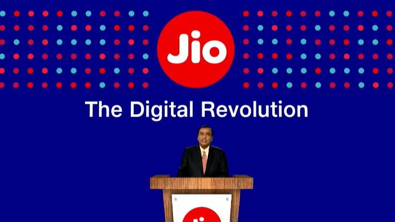 Reliance Jiophone New Offer : जिओच्या तीन धमाकेदार ऑफर, 1,999 रुपयांमध्ये फोन आणि बरंच काही वर्षभरासाठी FREE