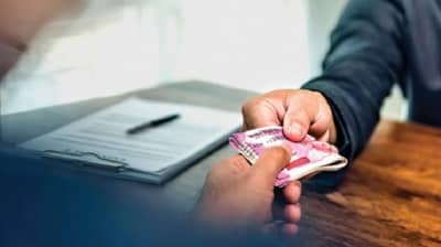 कोल्हापूरमध्ये कोरोनाकाळात 35 कोटींचा भ्रष्टाचार?, भाजपच्या आरोपाने खळबळ