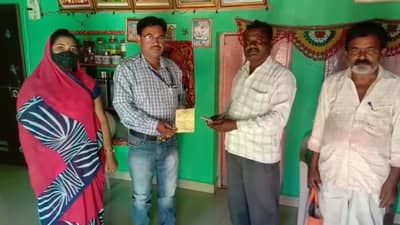 अमरावतीत घर टॅक्स भरा, ग्राम समृद्ध करा अभियान, बग्गी गावच्या इतिहासात पहिल्यांदा महिला सरपंचांकडून करवसुली