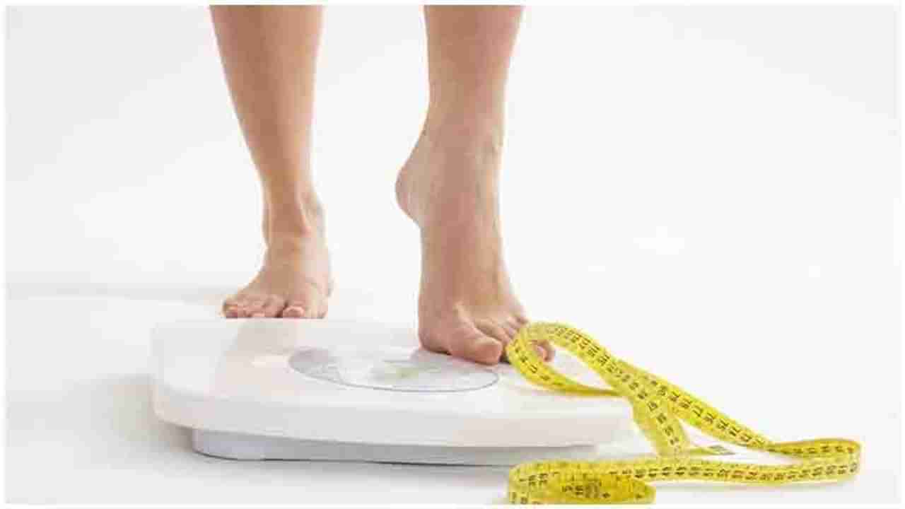 Weight loss : चाळीशीत वजन घटवायचंय?, या टिप्स फॉलो करा, वजन नक्की घटेल!