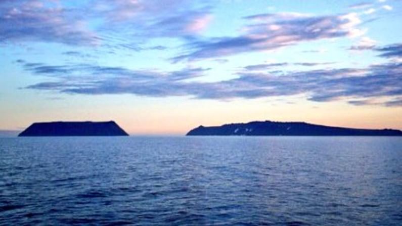 Big and Little Diomede Islands