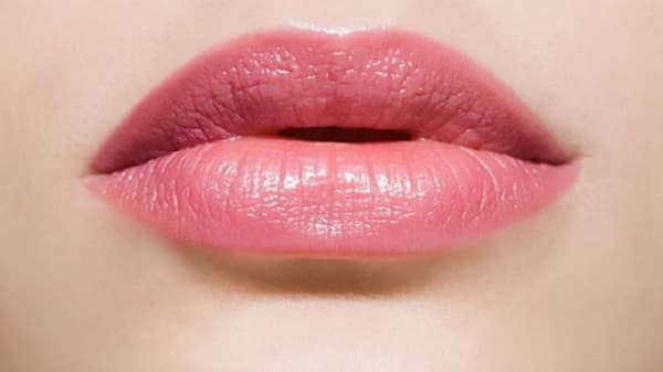 Lip Care | ओठांच्या कोरडेपणामुळे त्रस्त आहात? मग, घरच्या घरी तयार करा ‘लीप मास्क’!