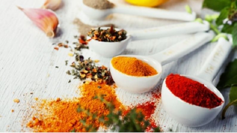 Indian Spices | केवळ स्वादाचा तडकाच नव्हे, तर आरोग्यासाठीही लाभदायी ‘मसाले’, वाचा याचे फायदे...