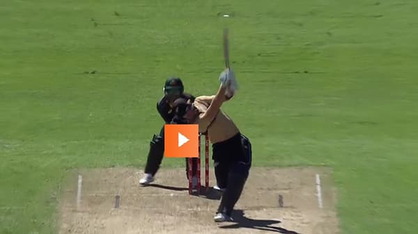 Video | IPL 2021 च्या लिलावात अनसोल्ड, 11 चेंडूत ठोकल्या 52 धावा
