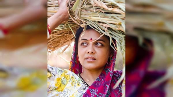 8 मार्च हा दिवस जागतिक महिला दिवस म्हणून साजरा केला जातो. या निमित्तानं आज सर्वत्र महिला दिनाच्या शुभेच्छा देण्यात येत आहेत.