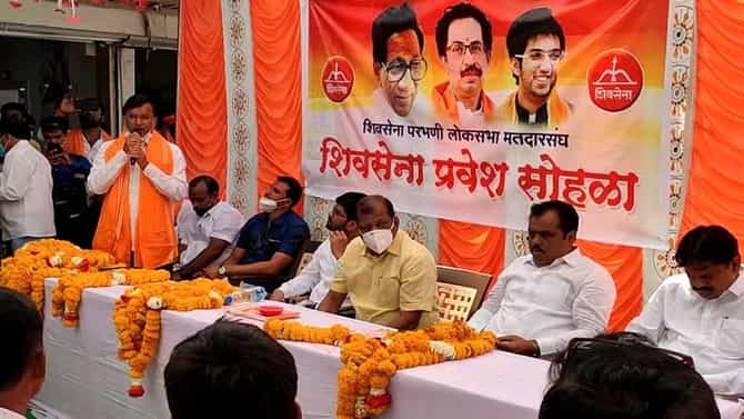 भाजपला पुन्हा धक्का, दिग्गज नेत्याचा शिवसेनेत प्रवेश