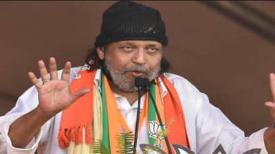 मी कोबरा आहे, मिथून चक्रवर्तीच्या त्या वक्तव्यावरुन सोशल मीडियावर धुमाकूळ