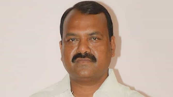 डेलकर आत्महत्या प्रकरणाचा तपास सीआयडीकडे द्या; शिवसेना खासदार गावितांचं मुख्यमंत्र्यांना पत्रं