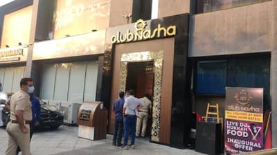 Navi Mumbai Corona | वारंवार कोरोना नियमांचं उल्लंघन, वाशीमधील क्लब नशा पब 36 तासात सील