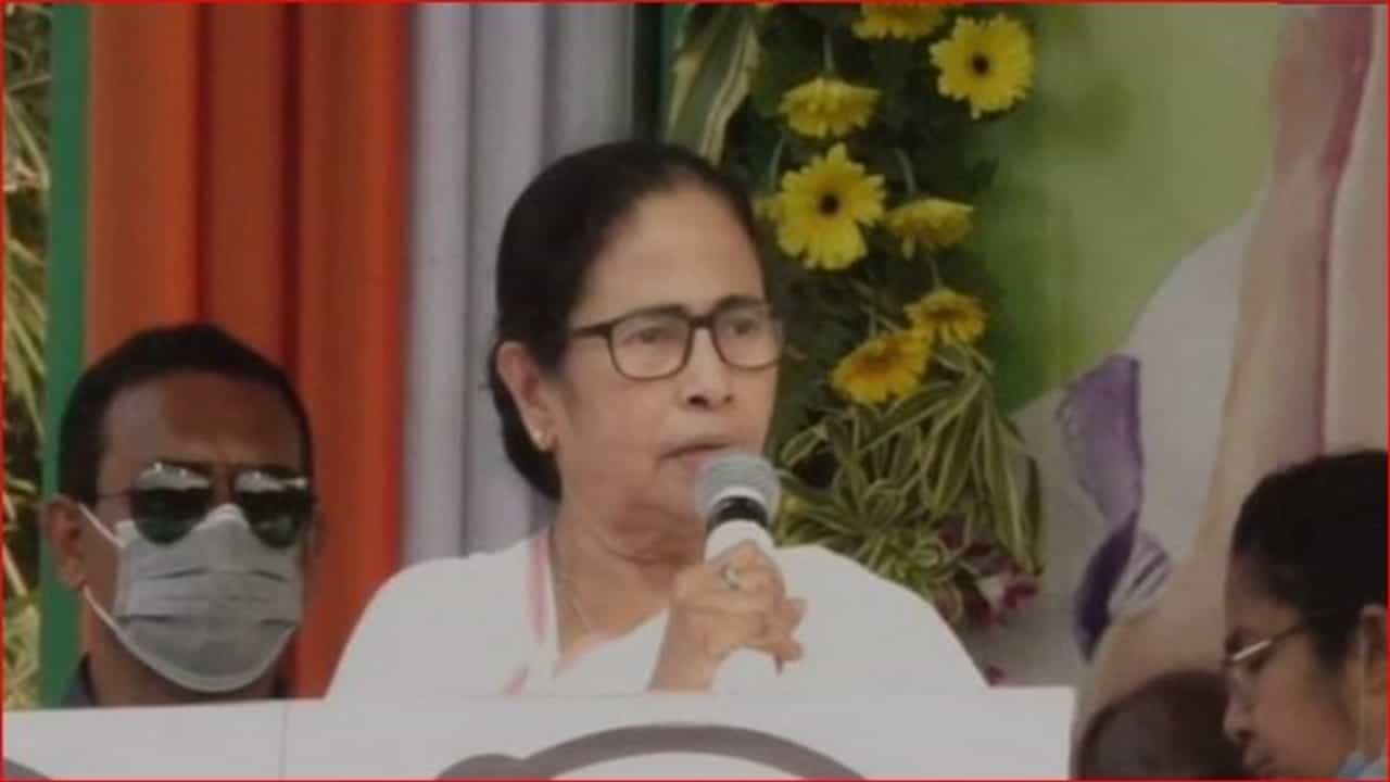 West Bengal Election Results 2021: ममता बॅनर्जींना नंदीग्राममध्ये पराभवाचा धक्का?; तृणमूल म्हणते, अफवा पसरवू नका