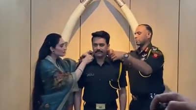 केंद्रीय अर्थ राज्यमंत्री अनुराग ठाकूर यांचं प्रमोशन, टेरिटोरियल आर्मीमध्ये बनले कॅप्टन!