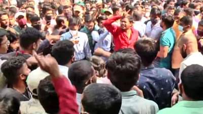 Pune MPSC Student Protest LIVE | राज्यसेवा पूर्व परीक्षा लांबणीवर, पुण्यात विद्यार्थी संतप्त, विद्यार्थ्यांचं ठिय्या आंदोलन
