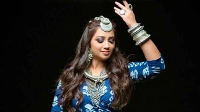 Birthday Special | ‘सारेगमप’पासून सुरुवात, आता करतेय संगीत विश्वावर राज्य, वाचा गायिका श्रेया घोषालबद्दल...