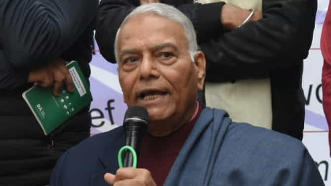 माजी केंद्रीय अर्थमंत्री यशवंत सिन्हा यांचा तृणमूलमध्ये प्रवेश; भाजपची डोकेदुखी वाढली