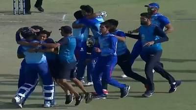 Vijay Hazare Trophy Final | मराठमोळ्या आदित्य तरेची शतकी खेळी, मुंबईचा युपीवर 6 विकेट्सने शानदार विजय, चौथ्यांदा विजेतेपदावर कोरलं नाव