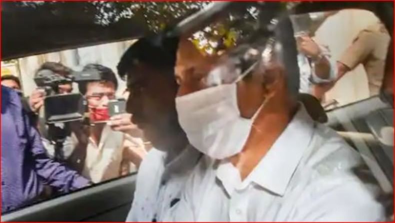 'सचिन वाझेंमुळे 'मातोश्री' अडचणीत, त्यांची हत्या होऊ शकते; मुंबई पोलिसांपासून दूर ठेवा'