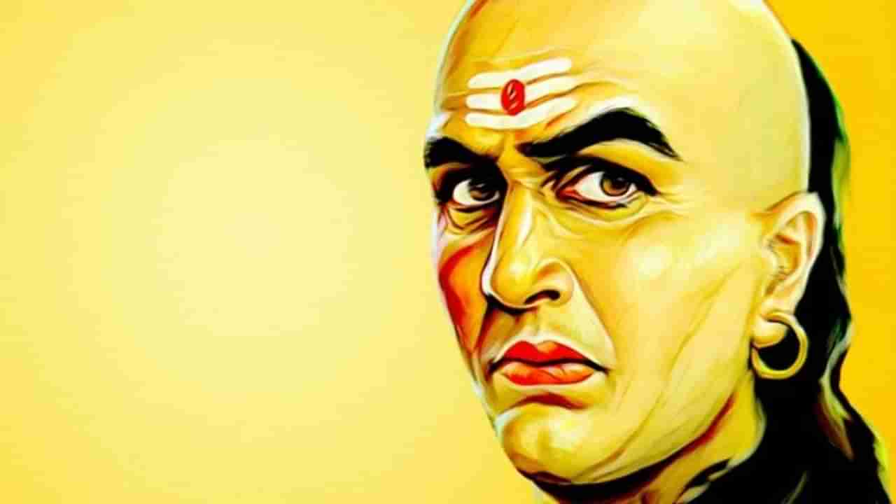 Chanakya Niti | या सात गोष्टी खाल्ल्यानंतरही तुम्ही पूजा-अर्चना करु शकता