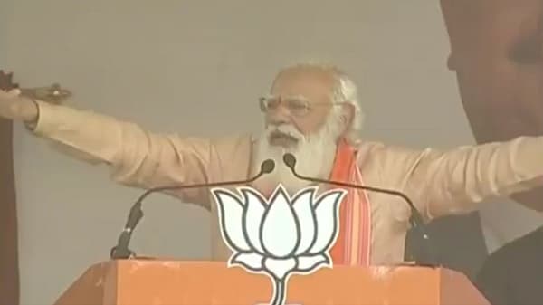West Bengal Election 2021 : TMC म्हणजे ट्रान्सफर माय कमिशन, पंतप्रधान मोदींचा ममता बॅनर्जींवर हल्लाबोल