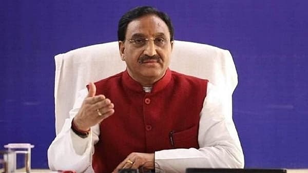 धक्कादायक, 42 हजार शाळांमध्ये पिण्याच्या पाण्याची सोय नाही, केंद्रीय शिक्षणमंत्र्यांची राज्यसभेत माहिती