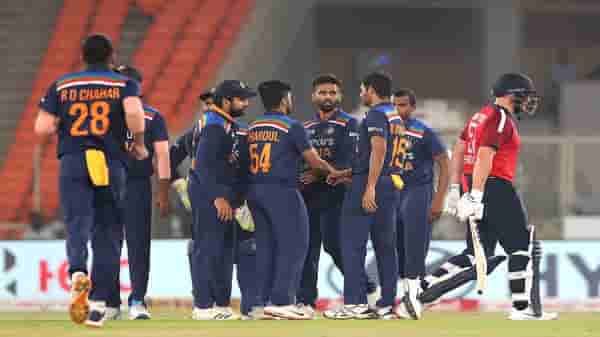 India vs England 2021, 5th T20I | शार्दुल-भुवनेश्वरचा भेदक मारा, विराट-रोहितची फटकेबाजी, टीम इंडियाची इंग्लंडवर 36 धावांनी मात, 3-2 ने मालिका खिशात