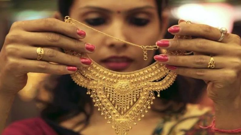 Gold-Silver Price Today : दरवाढीच्या घोडदौडीला थोडीशी लगाम, सोने-चांदीचे आजचे दर काय?