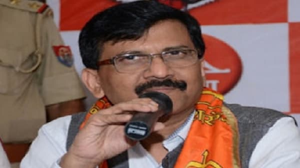 शिवसेनेनं आधी UPAमध्ये यावं आणि मग बोलावं, काँग्रेसच्या अजून एका नेत्याचा राऊतांना टोला