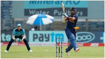 India vs England 2021, 1st odi | गब्बरचं शतक हुकलं, शिखर धवन नर्व्हस नाईंटीचा शिकार