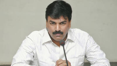 इयत्ता दहावी- बारावीच्या सर्व विद्यार्थ्यांना कोविडची लस द्या; शिवसेनेची लोकसभेत मागणी