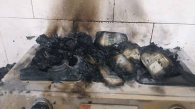 तहसीलदाराच्या घरावर रेड पडली; गॅस पेटवून 20 लाखांच्या नोटा जाळल्या; पुढे काय घडले वाचा